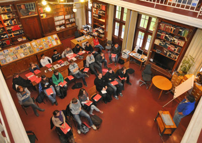 Ferienkurs in altem Uni-Gebäude